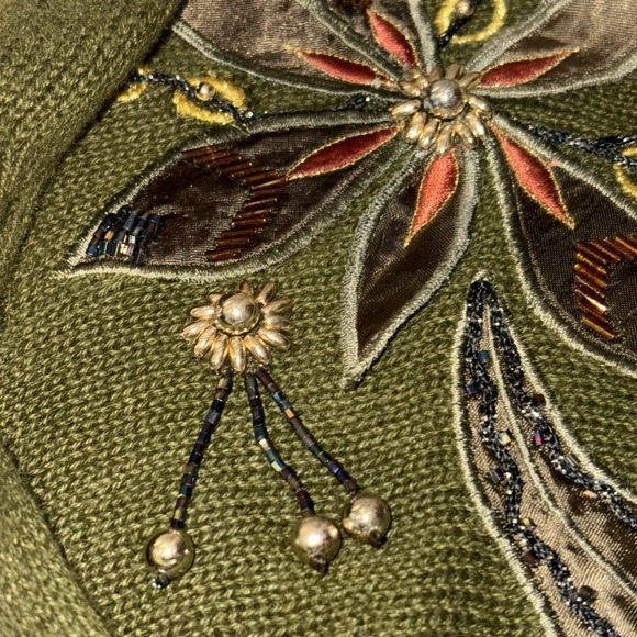 Cervelle Womens Green Fall  Sweater Size 3X Leaf & Floral Embellished - Picture 4 of 6